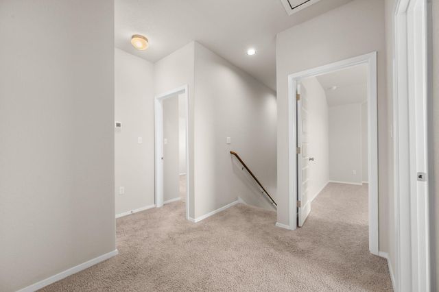 215 Lake Placid RUN, Elgin, TX 78621