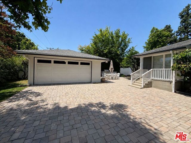 1796 E Mendocino Street, Altadena, CA 91001