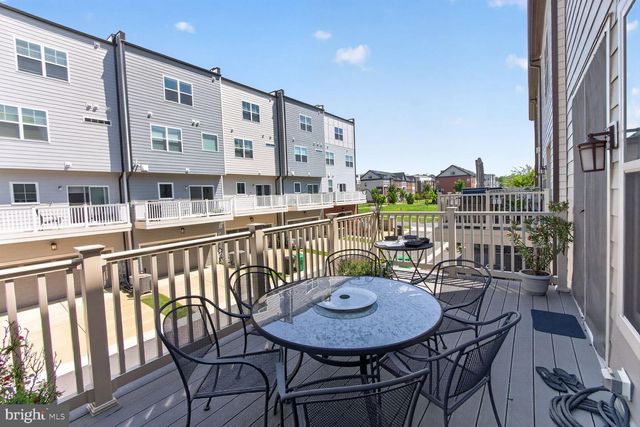 930 CROWN PARK AVE, Gaithersburg, MD 20878