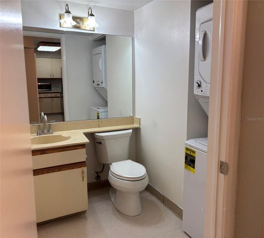 2333 FEATHER SOUND DRIVE A104, Clearwater, FL 33762