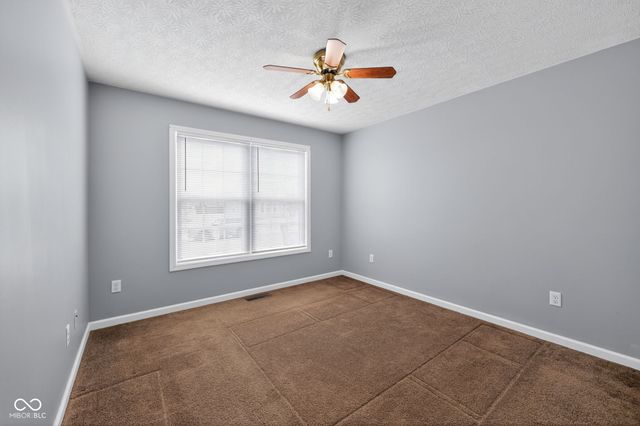 1675 W Kole Drive, Greensburg, IN 47240