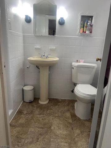 1090 Salem Rd, Union Twp., NJ 07083