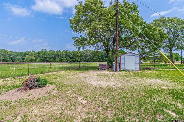 138 VZ County Road 4714, Ben Wheeler, TX 75754