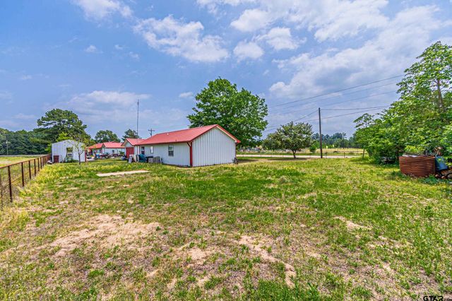 138 VZ County Road 4714, Ben Wheeler, TX 75754
