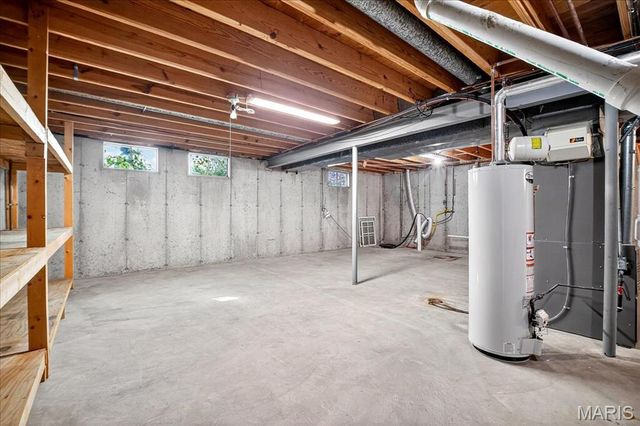 7561 Terri Lynn Drive, St Louis, MO 63123