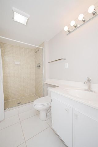 20335 W Country Club Drive 1704, Aventura, FL 33180