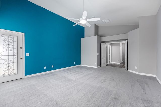 2313 W Straight Arrow Lane, Phoenix, AZ 85085