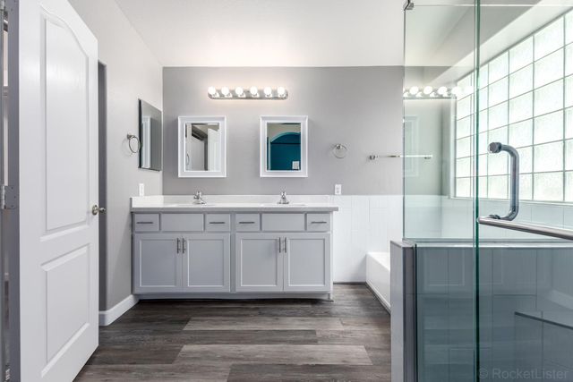 2313 W Straight Arrow Lane, Phoenix, AZ 85085