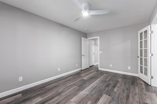 2313 W Straight Arrow Lane, Phoenix, AZ 85085