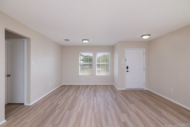 2439 Paddle Creek, San Antonio, TX 78245