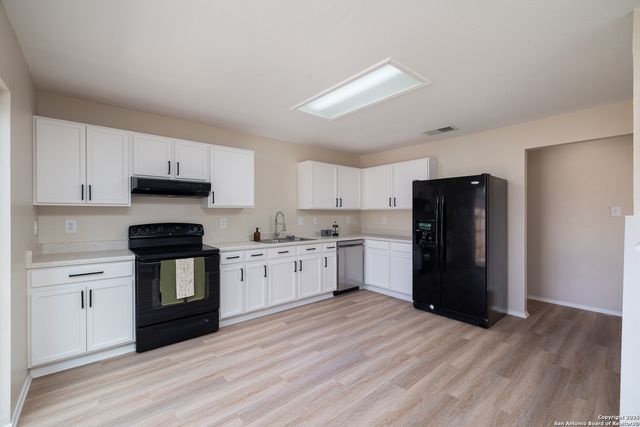 2439 Paddle Creek, San Antonio, TX 78245