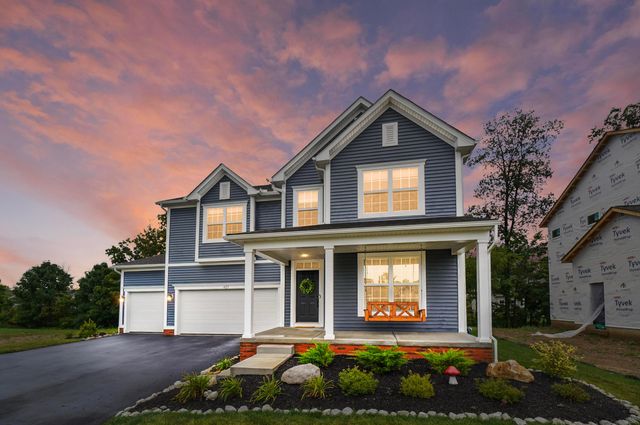 427 Pioneer Way, Pataskala, OH 43062