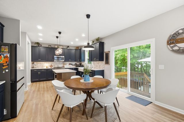 427 Pioneer Way, Pataskala, OH 43062