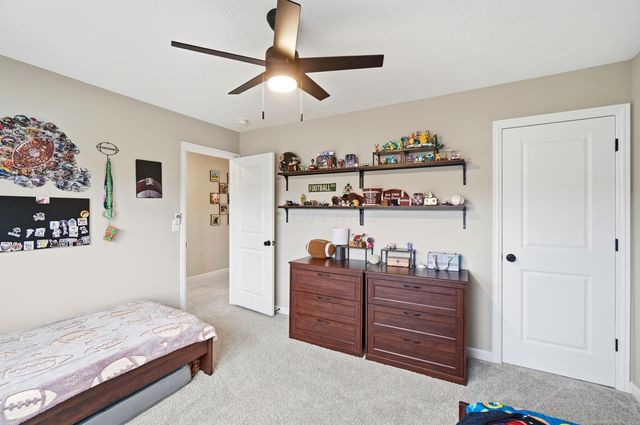427 Pioneer Way, Pataskala, OH 43062