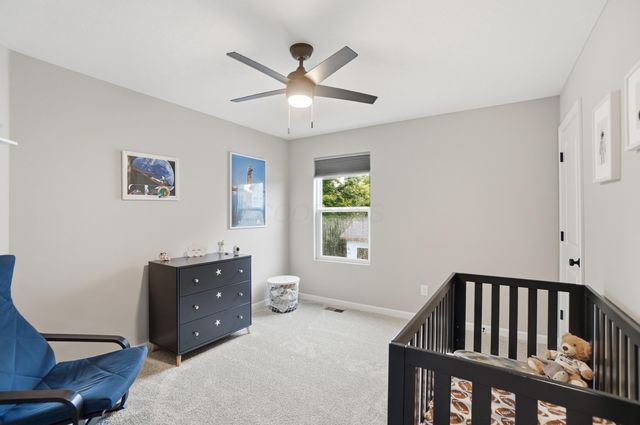 427 Pioneer Way, Pataskala, OH 43062