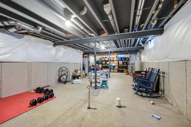 427 Pioneer Way, Pataskala, OH 43062