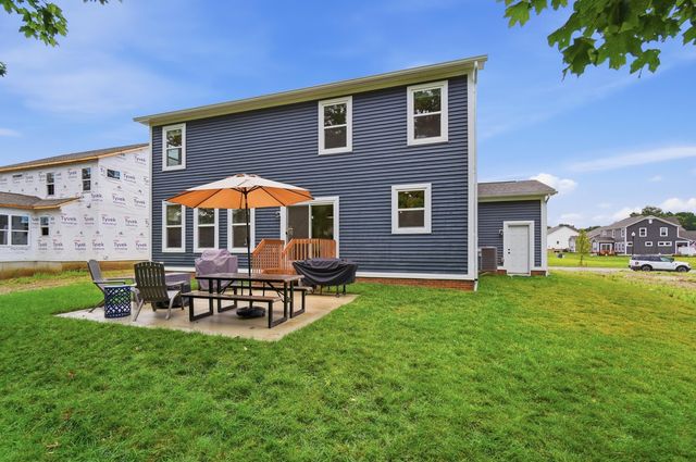 427 Pioneer Way, Pataskala, OH 43062