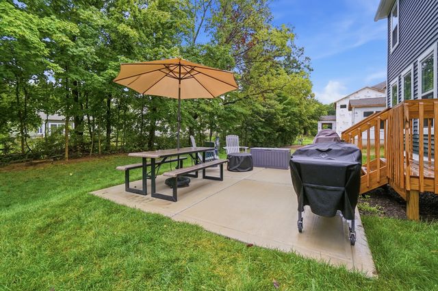 427 Pioneer Way, Pataskala, OH 43062