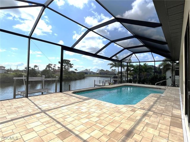 1817 NW 36th PL, Cape Coral, FL 33993