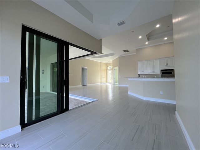 1817 NW 36th PL, Cape Coral, FL 33993