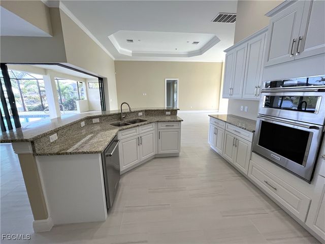 1817 NW 36th PL, Cape Coral, FL 33993