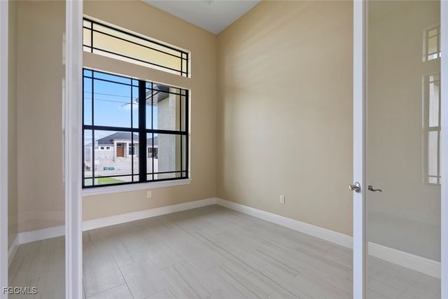 1817 NW 36th PL, Cape Coral, FL 33993