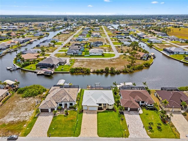 1817 NW 36th PL, Cape Coral, FL 33993