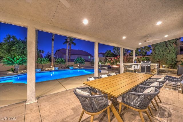 3026 Blue Monaco Street, Las Vegas, NV 89117