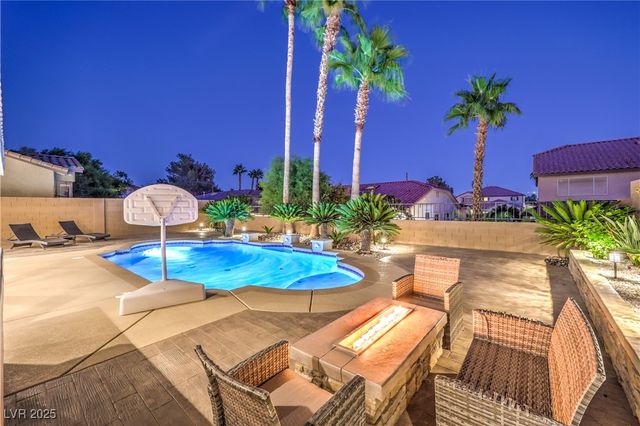 3026 Blue Monaco Street, Las Vegas, NV 89117