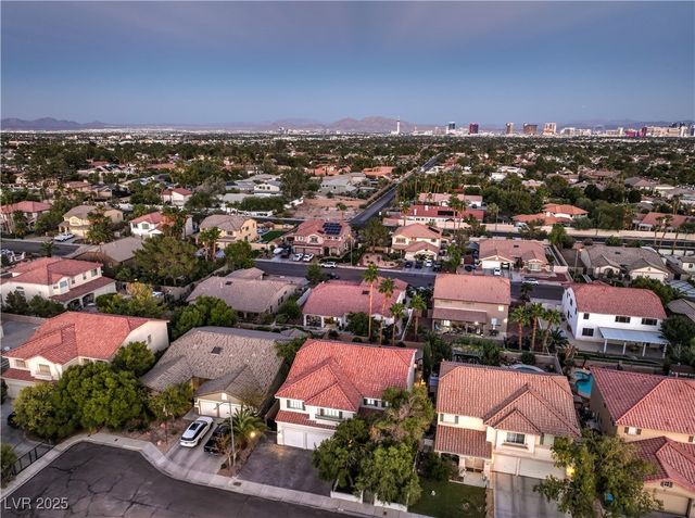 3026 Blue Monaco Street, Las Vegas, NV 89117