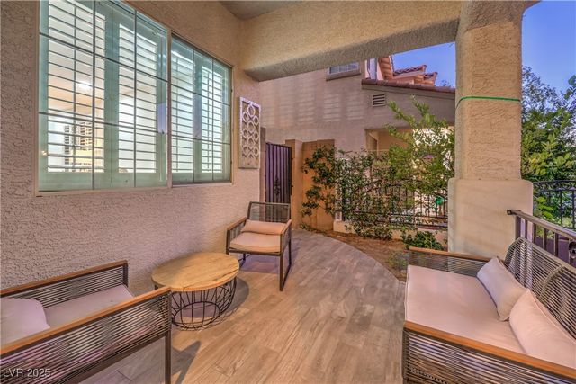 3026 Blue Monaco Street, Las Vegas, NV 89117