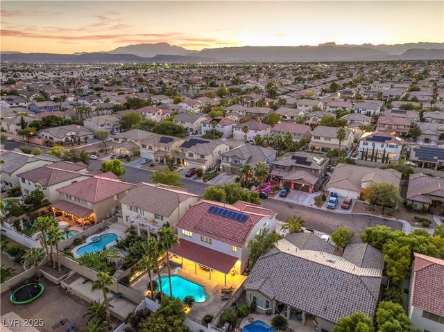 3026 Blue Monaco Street, Las Vegas, NV 89117