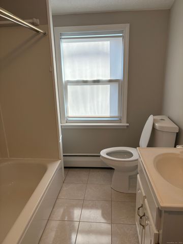 39 Westphal Street, West Hartford, CT 06110