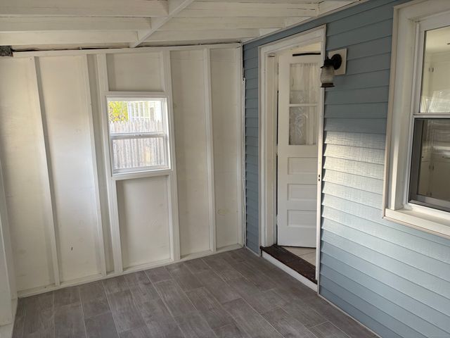 39 Westphal Street, West Hartford, CT 06110