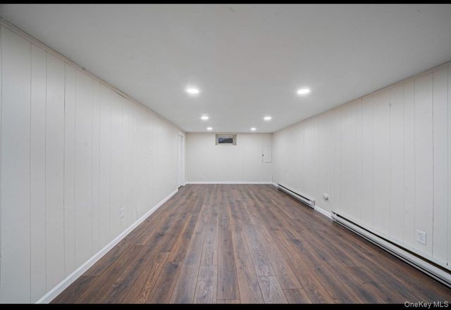 39 2nd Place, Central Islip, NY 11722