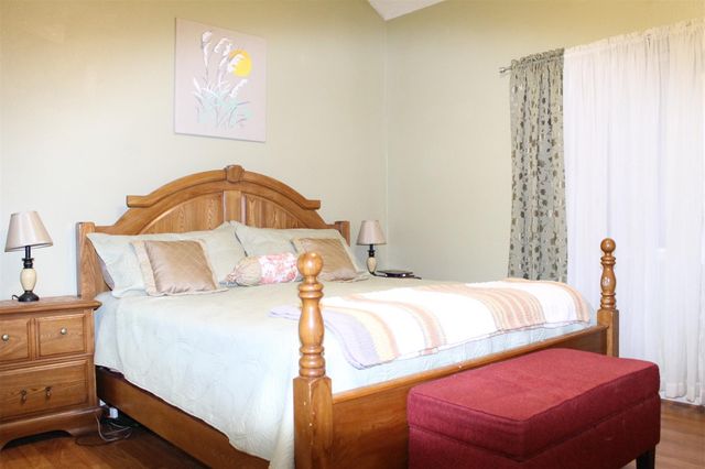 15818 Camp Fire Road, Friendswood, TX 77546