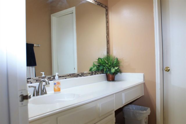 15818 Camp Fire Road, Friendswood, TX 77546