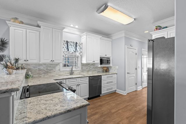 6001 - 6004 S Kings Hwy., Myrtle Beach, SC 29575