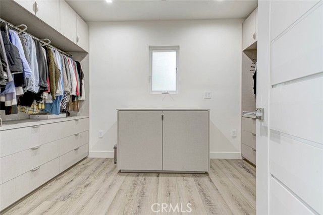 10555 Art Street, Burbank, CA 91040