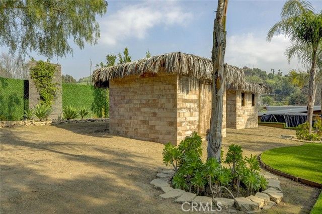 10555 Art Street, Burbank, CA 91040