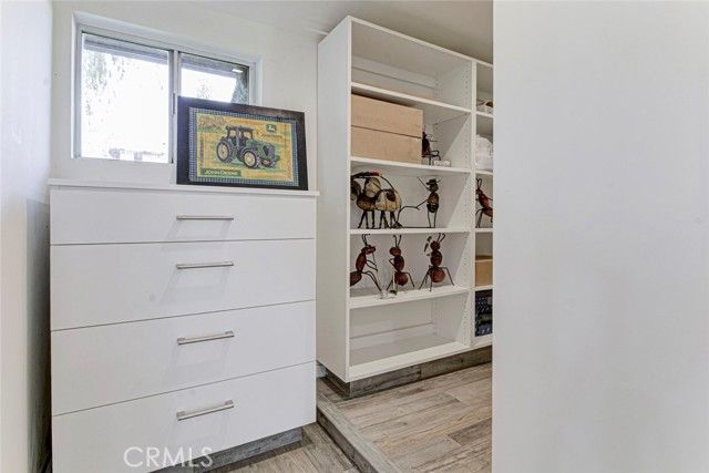 10555 Art Street, Burbank, CA 91040