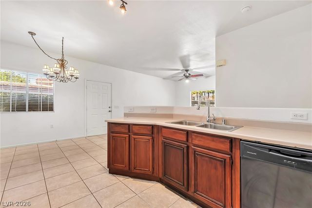10245 South Maryland Parkway 176, Las Vegas, NV 89183