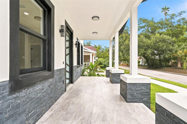 7106 N 10TH STREET, Tampa, FL 33604