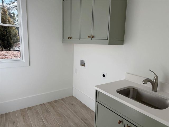 1670 Knob Creek Court NW, Acworth, GA 30101