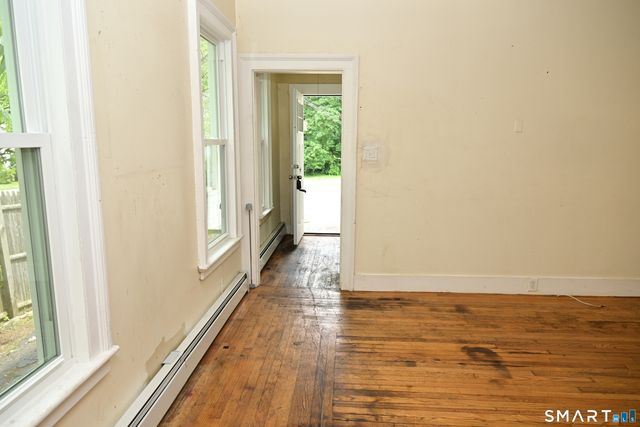 29 Locke Street, Ansonia, CT 06401