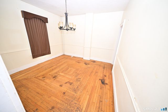 29 Locke Street, Ansonia, CT 06401