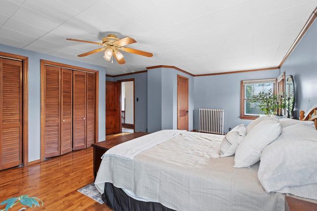 452 NICOLET BOULEVARD, Menasha, WI 54952