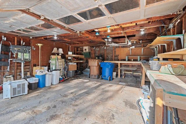 452 NICOLET BOULEVARD, Menasha, WI 54952