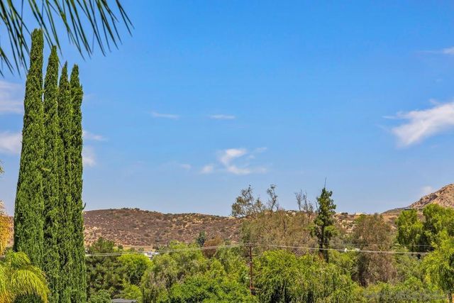 13309 Lakeview Way, Lakeside, CA 92040