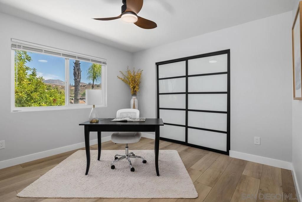 Image 24 of property listing at 13309 Lakeview Way, Lakeside, CA 92040